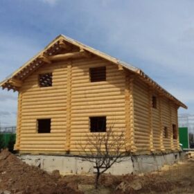 Дома из оцилиндрованного бревна