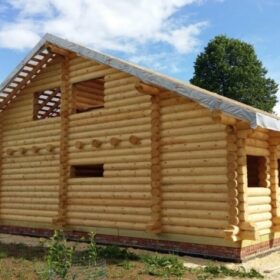 Дом из оцилиндрованного бревна