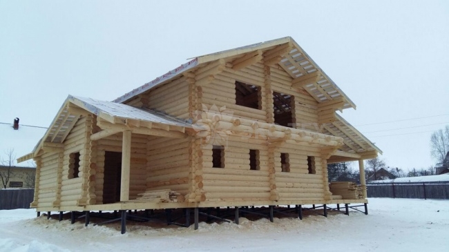 Строительство деревянного дома зимой