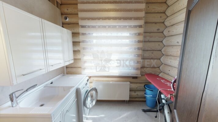 Фото дом из оцилиндрованного бревна по проекту дуб