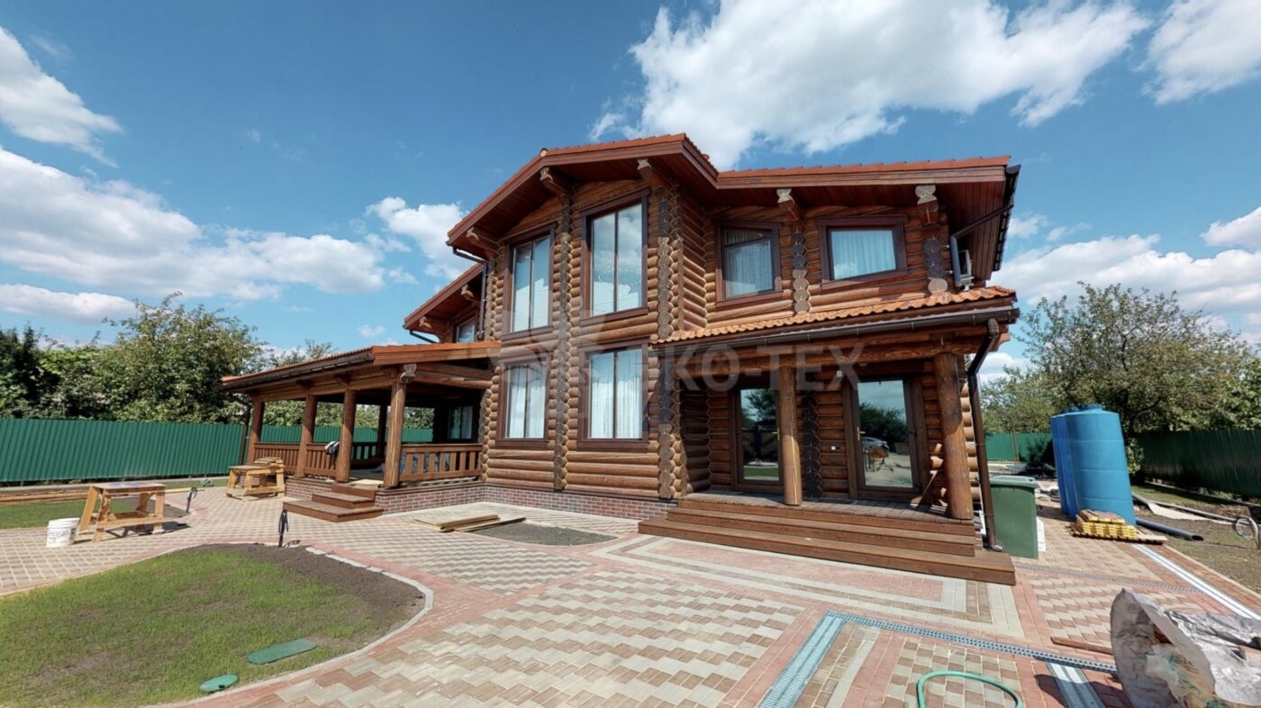 Фото дом из оцилиндрованного бревна по проекту дуб