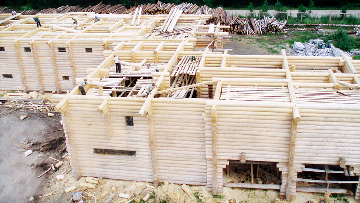 Эко-тех самый большой в мире дом ручной рубки