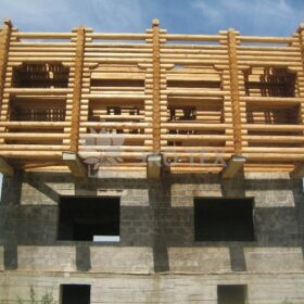 Строительство деревянного второго этажа каменному дому