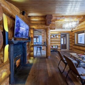 Фото баня с бассейном из рубленных бревен большого диаметра по проекту "Антоновка"