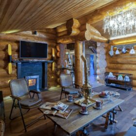 Фото баня с бассейном из рубленных бревен большого диаметра по проекту "Антоновка"