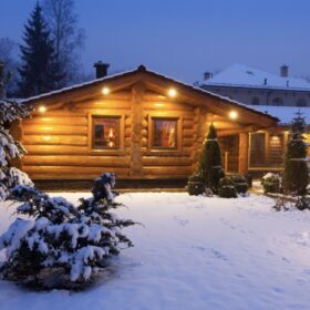 Фото баня с бассейном из рубленных бревен большого диаметра по проекту "Антоновка"