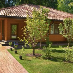 Фото баня из клееного бруса