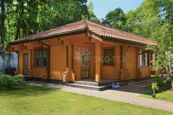 Фото баня из клееного бруса