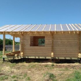 Фото дома и бани из оцилиндрованного бревна