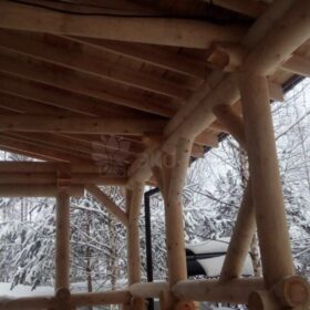 Фото дома и бани из оцилиндрованного бревна