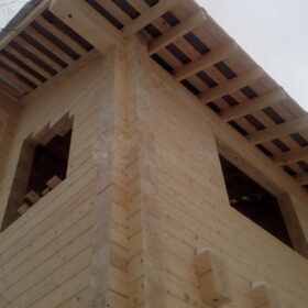 Фото дома из клееного бруса