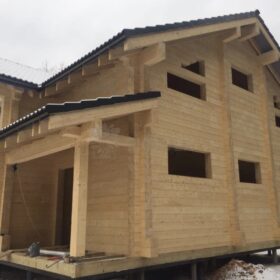 Фото дома из клееного бруса