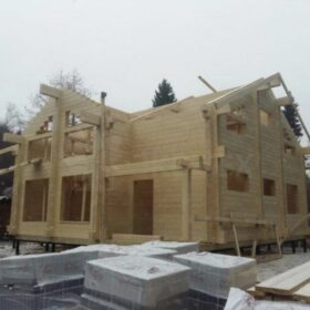 Фото дома из клееного бруса