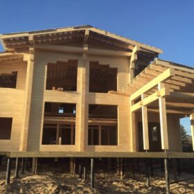 Фото дома из клееного бруса