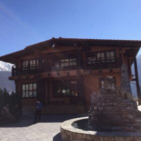 Фото дома из клееного бруса