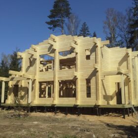 Фото дома из клееного бруса
