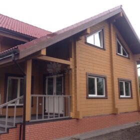 Фото дома из клееного бруса