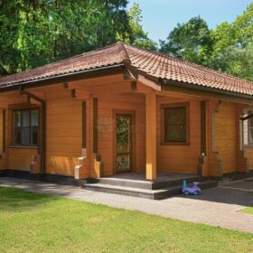 Фото дома из клееного бруса