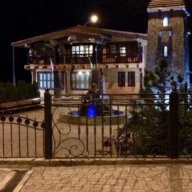 Фото дома из клееного бруса