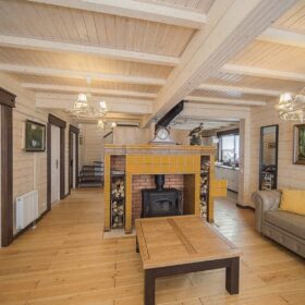 Фото деревянный двухэтажный дом из клееного бруса по проекту "Вольтер"