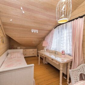 Фото деревянный двухэтажный дом из клееного бруса по проекту "Вольтер"