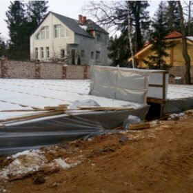 Фундамент монолитная плита