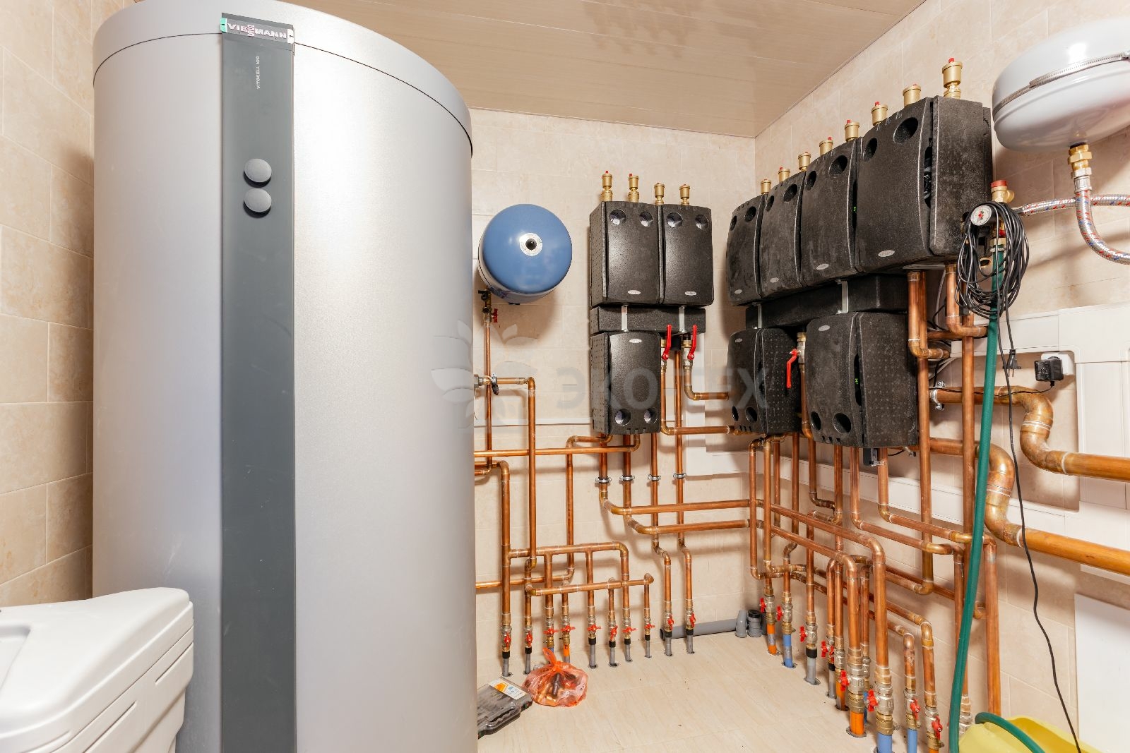 Эко-тех индивидуальный проект дома и бани