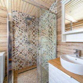 Эко-тех Фото построенный дом из оцилиндрованного бревна по проекту Калифорния