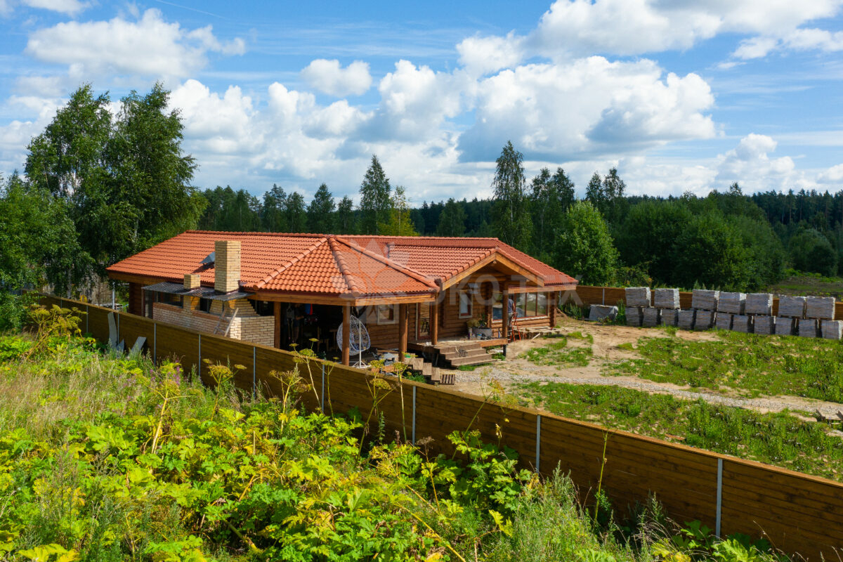 Эко-тех проект Альпийский луг оцилиндрованное бревно