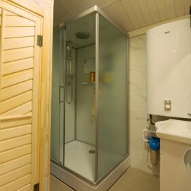 Эко-тех проект бани Сказка оцилиндрованное бревно