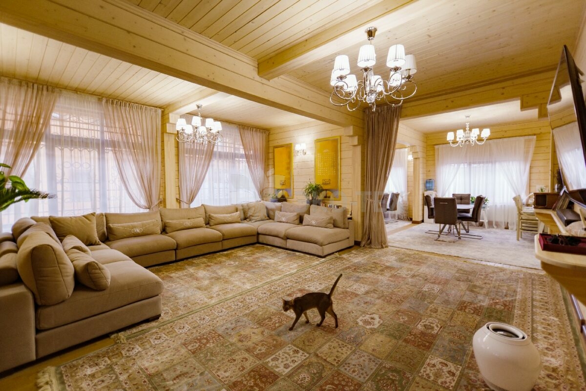 Дом по проекту Рим с гаражом из клееного бруса